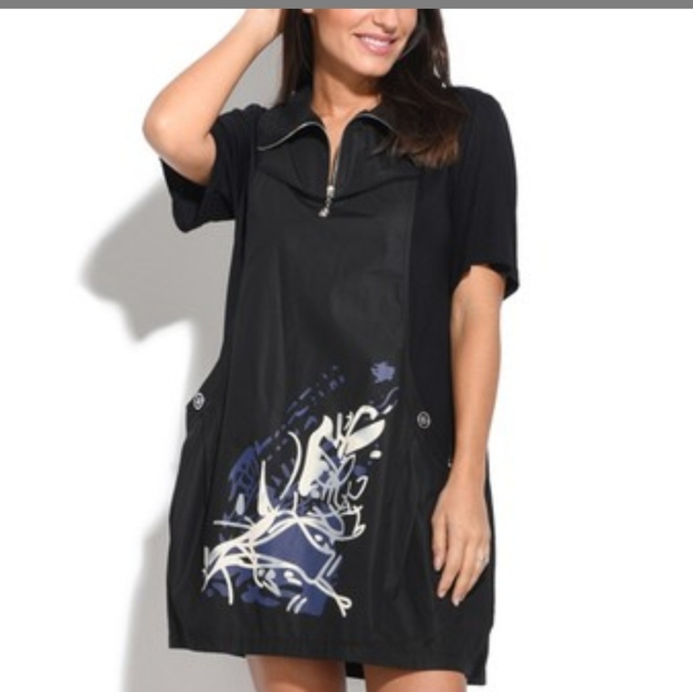 Black & Blue  Zip-Accent Shift Dress